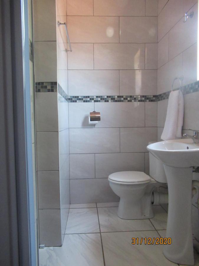 Pab-Love Guest House Kuruman Bagian luar foto